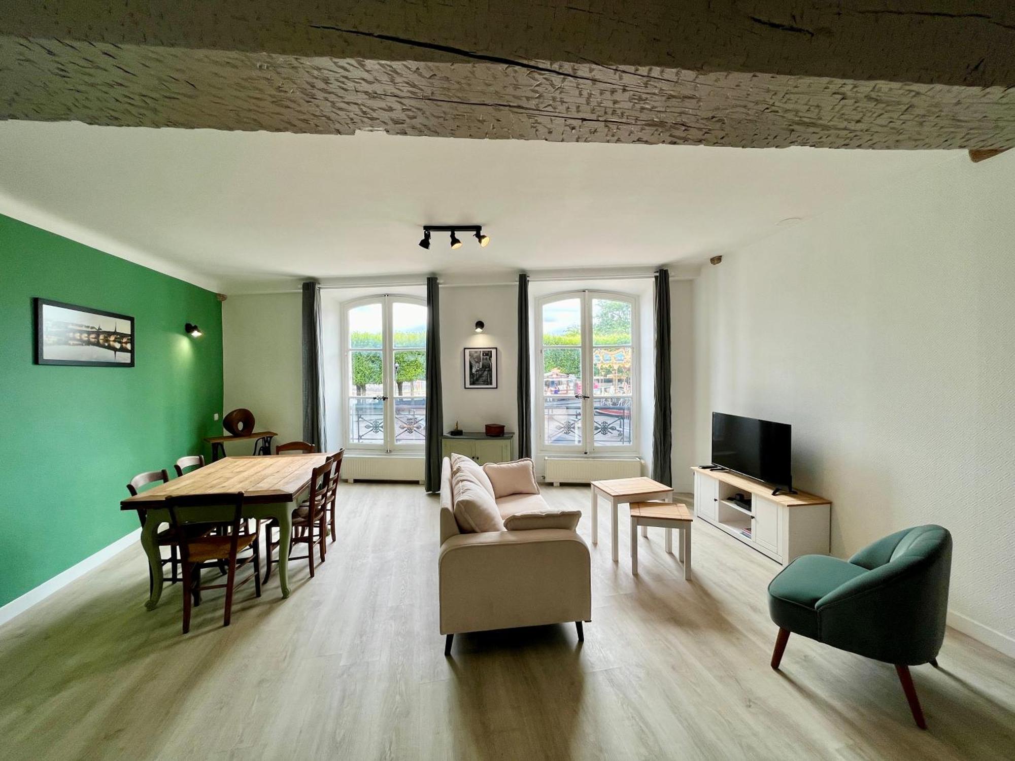 La Place Du Chateau - Vue Exceptionnelle Sur Le Chateau De Blois Ngoại thất bức ảnh