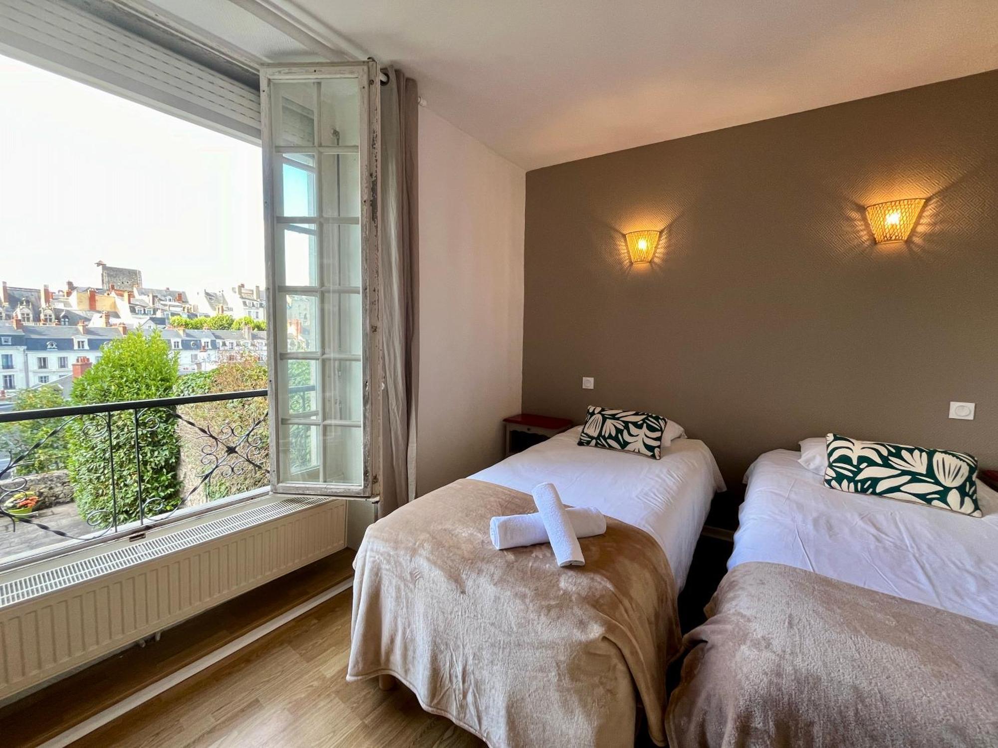 La Place Du Chateau - Vue Exceptionnelle Sur Le Chateau De Blois Ngoại thất bức ảnh
